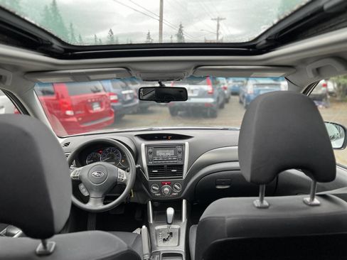 Used 2011 Subaru Forester 2.5X Premium w/ All-Weather Pkg image 21