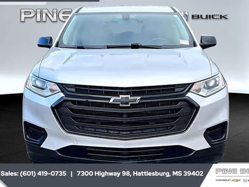 Used 2019 Chevrolet Traverse LS w/ LPO, Blackout Package image 3