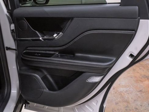 Used 2023 Lincoln Corsair FWD image 28