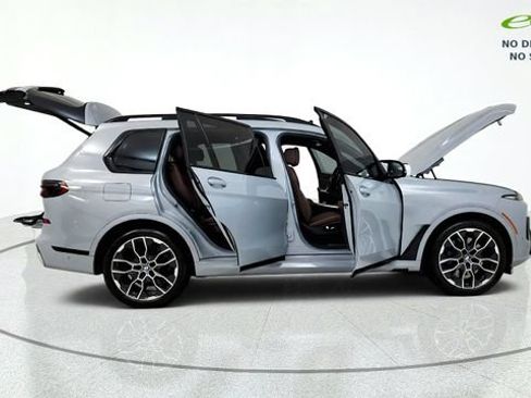 Used 2026 BMW X7 M60i AWD/4WD image 20