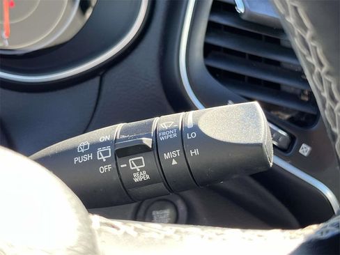 Used 2021 Jeep Cherokee Latitude Lux 80th Anniv w/ Quick Order Package 26U 80TH image 32