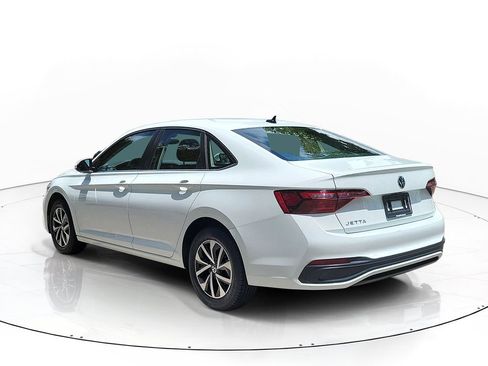Used 2023 Volkswagen Jetta S w/ IQ.Drive Package FWD image 4
