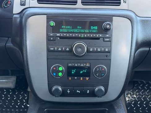Used 2013 Chevrolet Silverado 1500 LTZ w/ LTZ Plus Package AWD/4WD image 24