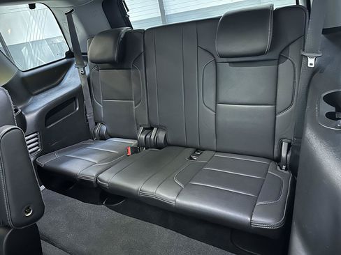 Used 2019 GMC Yukon Denali w/ Denali Ultimate Package AWD/4WD image 14