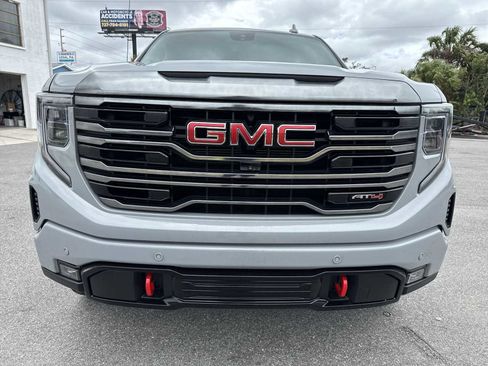 Used 2024 GMC Sierra 1500 AT4 w/ Technology Package image 9