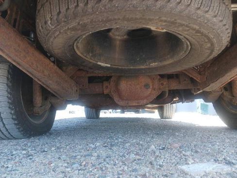 Used 2007 Jeep Commander Limited AWD/4WD image 14