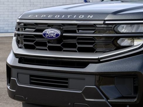 New 2027 Ford Expedition Max Platinum w/ Platinum Ultimate Package AWD/4WD image 17