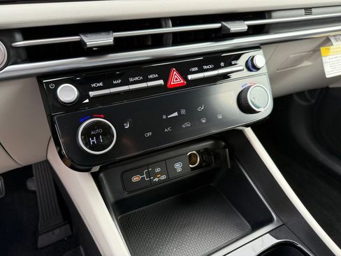 New 2026 Hyundai Tucson SEL FWD image 18