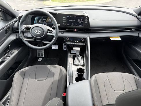 New 2026 Hyundai Elantra Sport FWD image 22