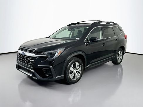 Used 2023 Subaru Ascent Premium w/ Convenience Package AWD/4WD image 3
