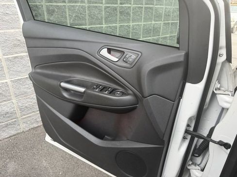 Used 2014 Ford Escape Titanium image 21