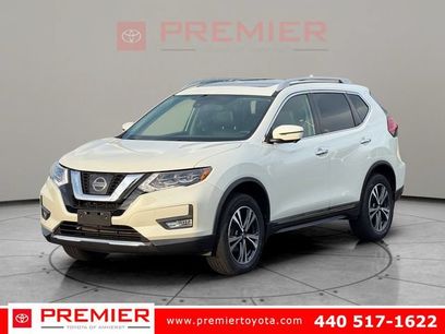 Used 2017 Nissan Rogue SL w/ SL Premium Package
