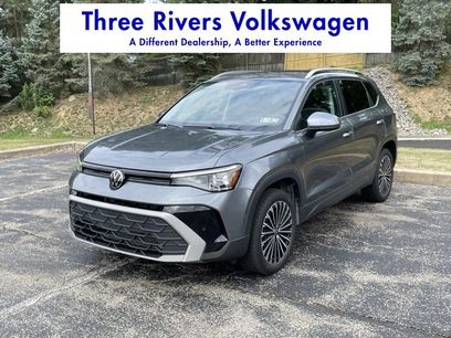 Certified 2025 Volkswagen Taos SE
