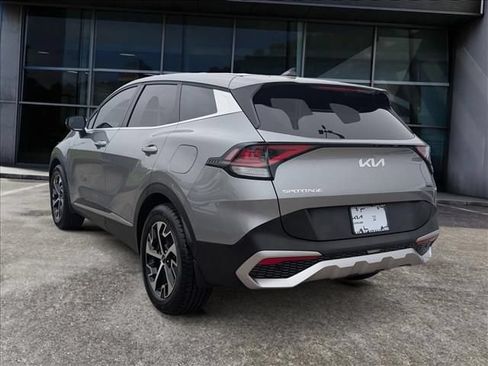 Used 2024 Kia Sportage EX FWD image 4