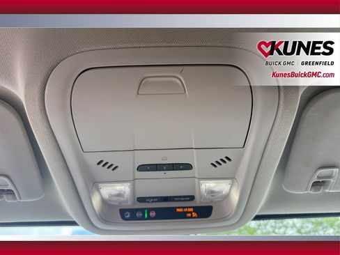 Used 2023 GMC Acadia Denali FWD image 30