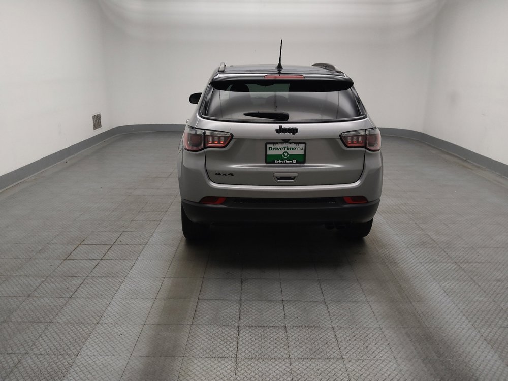 Used 2021 Jeep Compass Latitude w/ Sun and Sound Group AWD/4WD image 6
