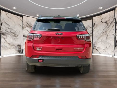 Used 2019 Jeep Compass Trailhawk AWD/4WD image 5