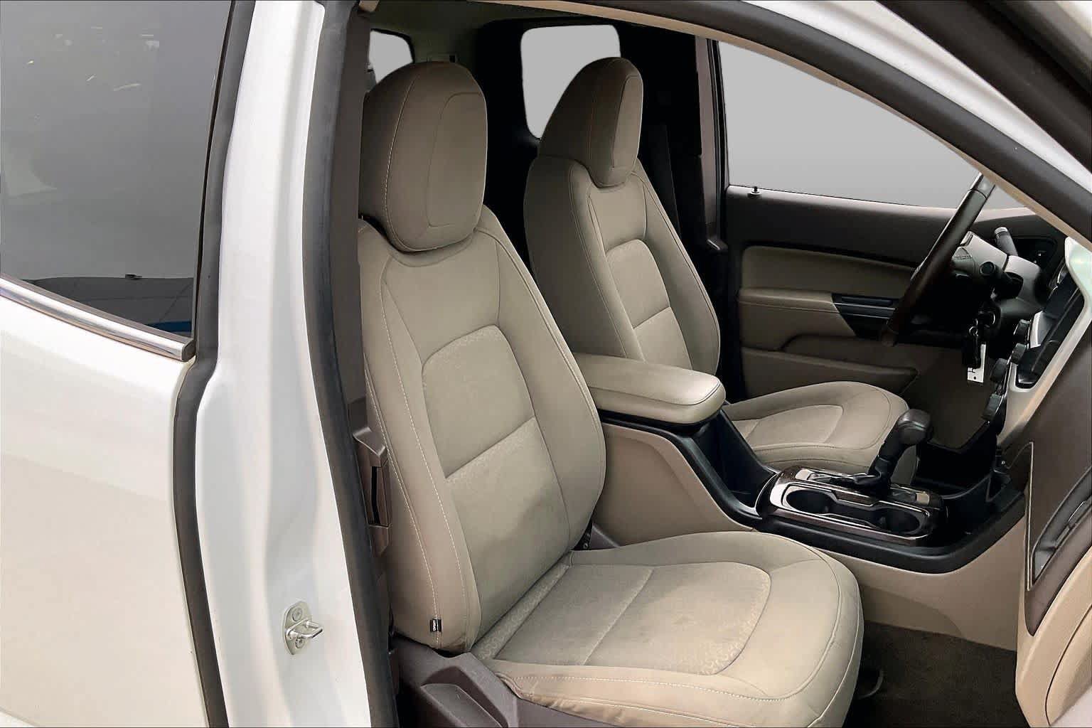 Used 2016 GMC Canyon SLE w/ SLE Convenience Package RWD image 9
