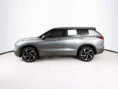 Used 2022 Mitsubishi Outlander SEL image 7