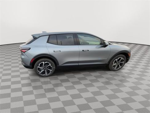 New 2026 Chevrolet Equinox EV LT image 9