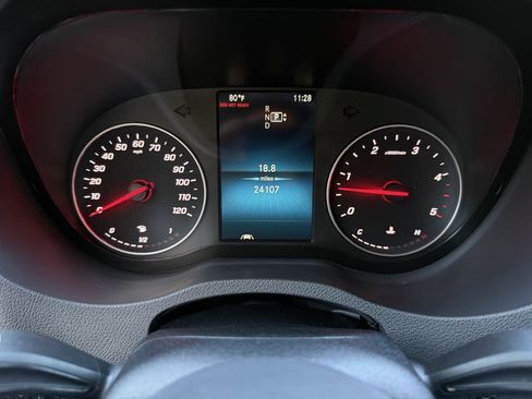 Used 2022 Mercedes-Benz Sprinter 2500 image 27