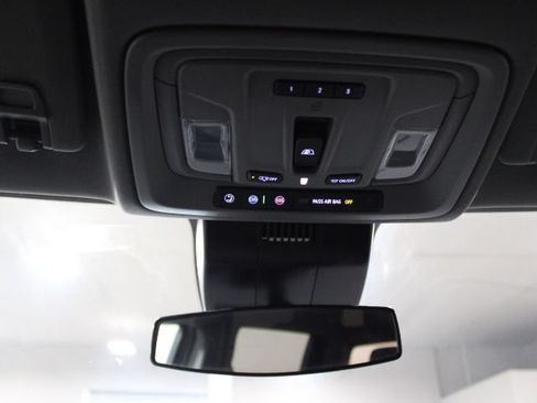 Used 2024 Chevrolet Silverado 1500 RST AWD/4WD image 39