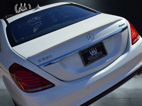 Used 2016 Mercedes-Benz S 550 4MATIC Sedan image 12