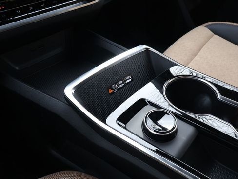 New 2026 Chevrolet Equinox ACTIV w/ Convenience Package III image 34