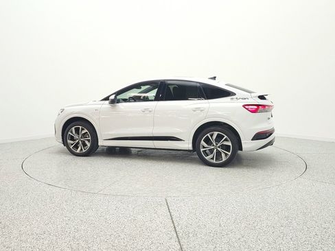 Used 2023 Audi Q4 e-tron Prestige w/ Black Optic Package image 8