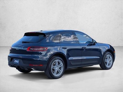 Used 2017 Porsche Macan image 9