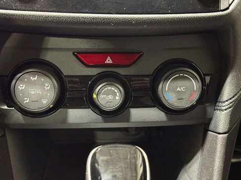 Used 2018 Subaru Crosstrek 2.0i Premium image 21