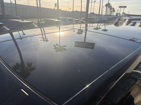 Used 2025 GMC Hummer EV 2X w/ LPO, Sport Package image 9