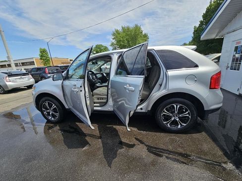 Used 2013 Ford Edge Limited FWD image 23