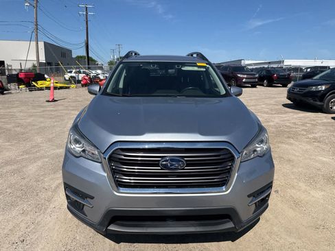 Used 2019 Subaru Ascent Limited AWD/4WD image 10