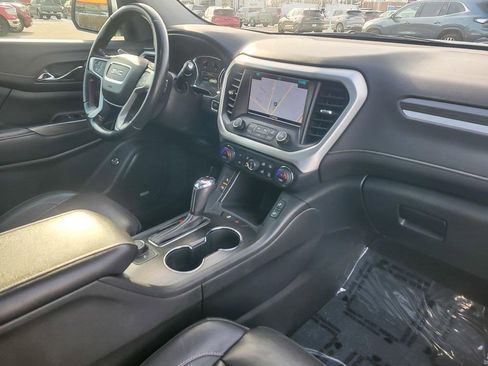 Used 2019 GMC Acadia SLT image 24