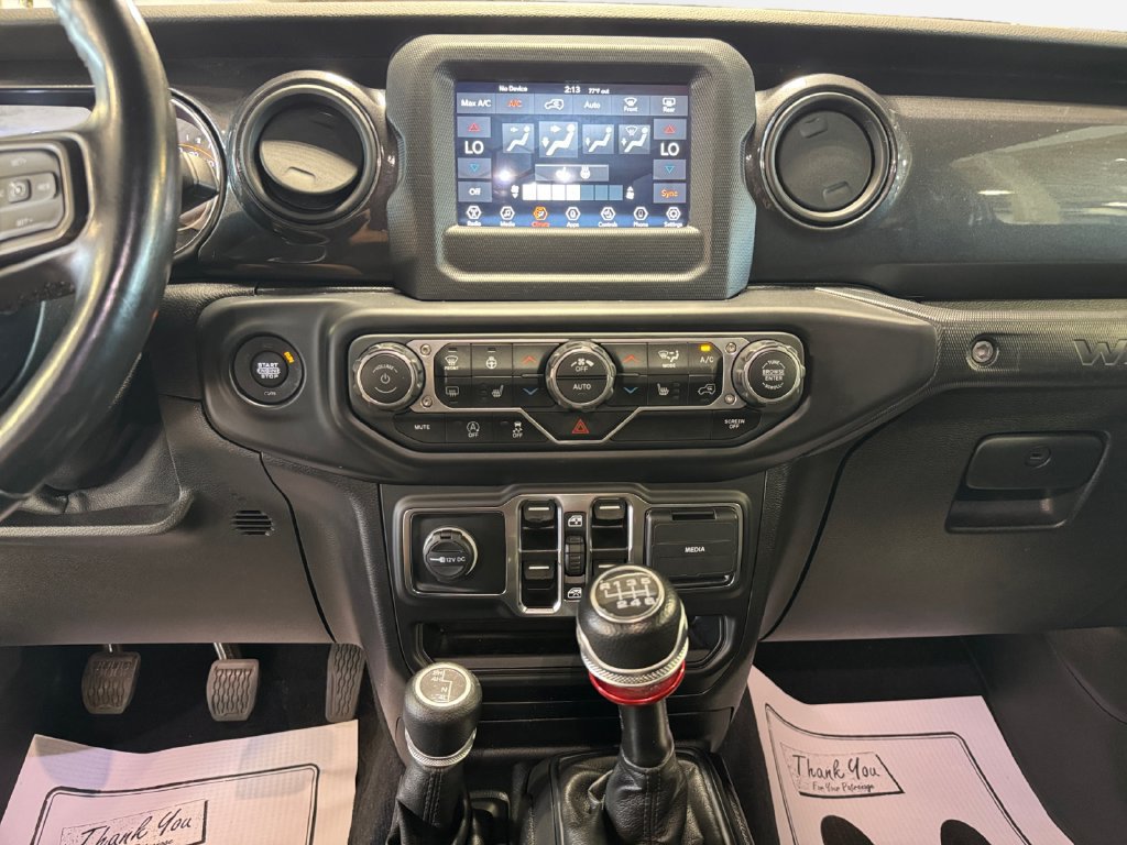 Used 2021 Jeep Wrangler Unlimited Sport AWD/4WD image 22