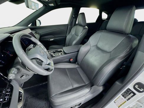 Used 2024 Lexus RX 350 Premium Plus image 12