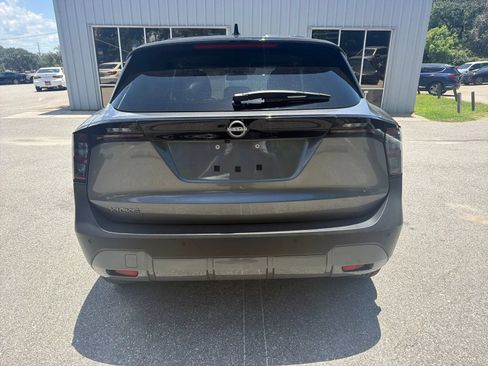 Used 2025 Nissan Kicks SV FWD image 7