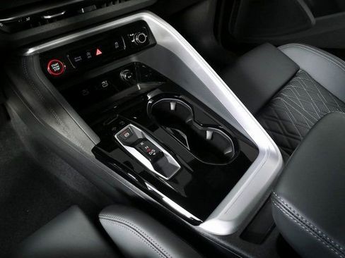 New 2026 Audi SQ5 Premium Plus AWD/4WD image 18