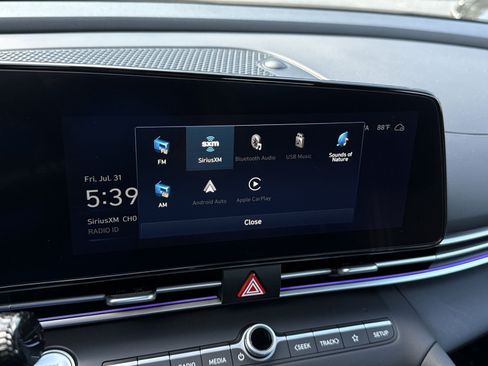 Certified 2024 Hyundai Elantra SEL FWD image 18