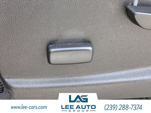 Used 2015 Chevrolet Colorado LT w/ LT Convenience Package image 18