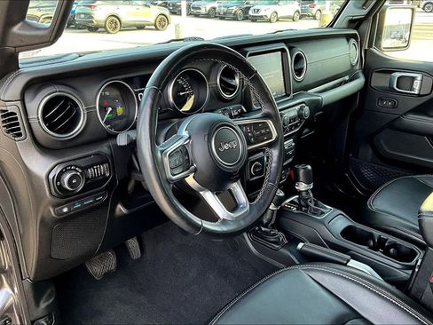 Used 2021 Jeep Wrangler Unlimited Sahara w/ Cold Weather Group AWD/4WD image 13