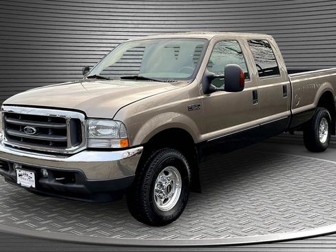 Used 2003 Ford F350 XL image 3