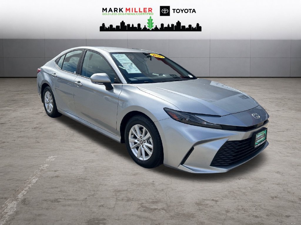 Certified 2025 Toyota Camry LE FWD image 7