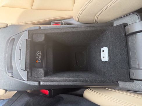 Used 2017 Cadillac XT5 FWD image 30
