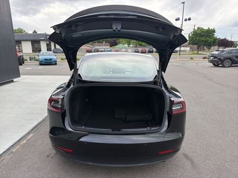 Used 2022 Tesla Model 3 Performance AWD/4WD image 8
