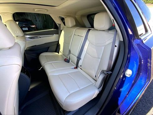 Used 2025 Cadillac XT5 Premium Luxury w/ LPO, Floor Liner Package AWD/4WD image 26