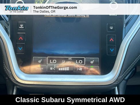 Used 2024 Subaru Outback Premium AWD/4WD image 24