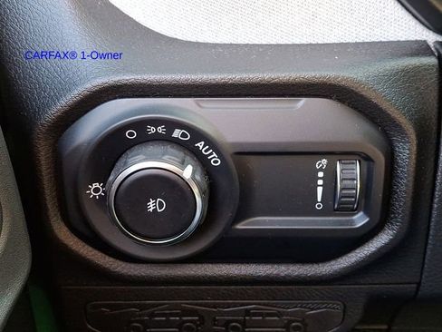 Used 2025 Jeep Wrangler Unlimited Sport AWD/4WD image 26