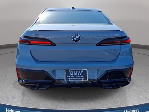 New 2026 BMW 760i xDrive AWD/4WD image 5